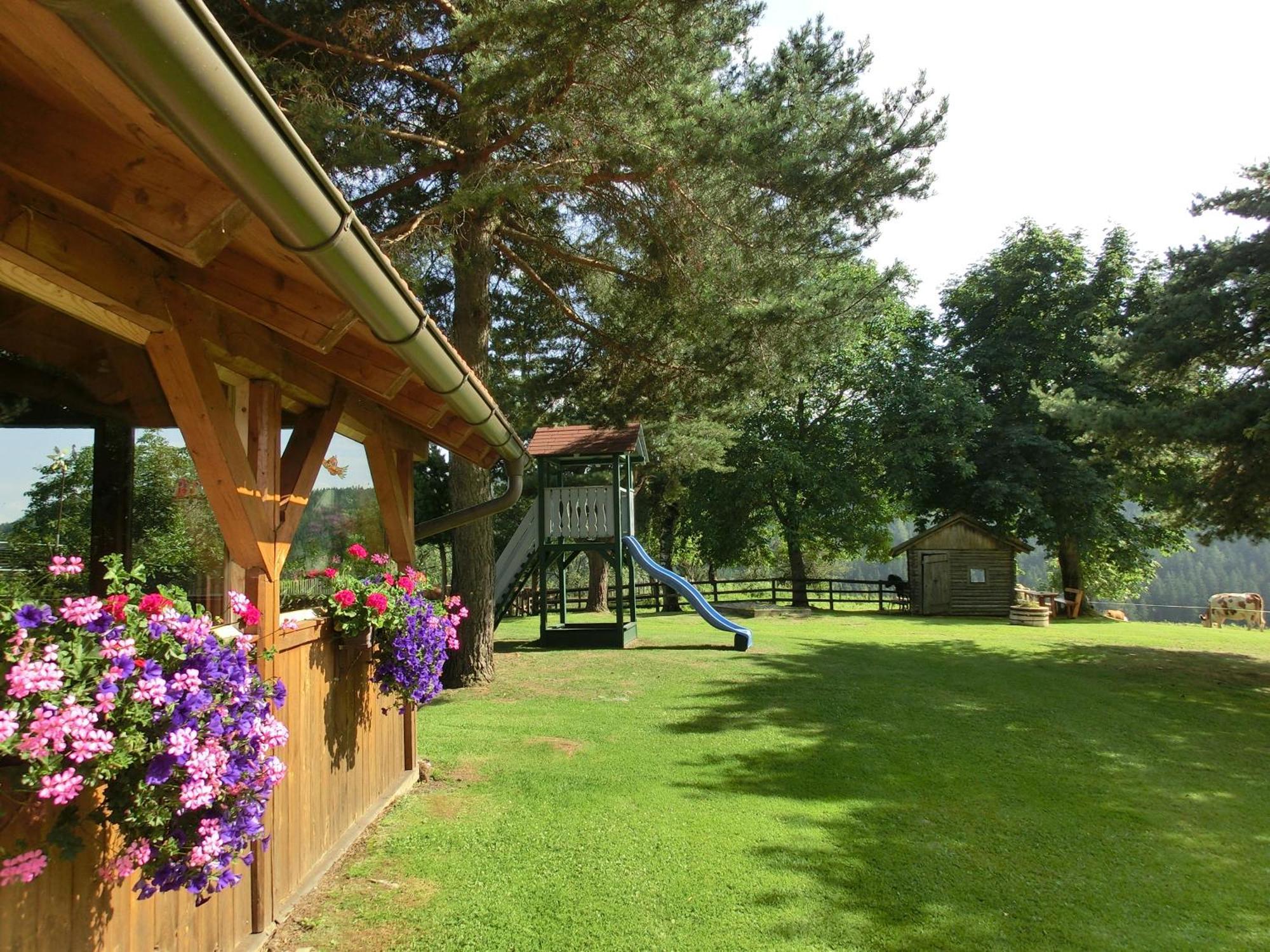Вилла Kniebergerhof Liebenfels Экстерьер фото